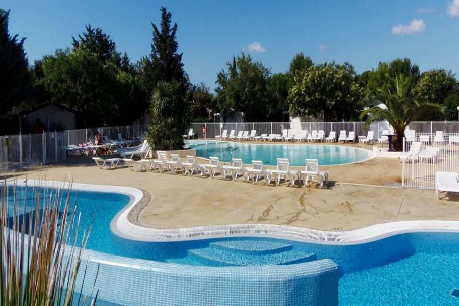 Camping Les Amandiers - Maeva Hotel Gallargues-le-Montueux Exterior photo