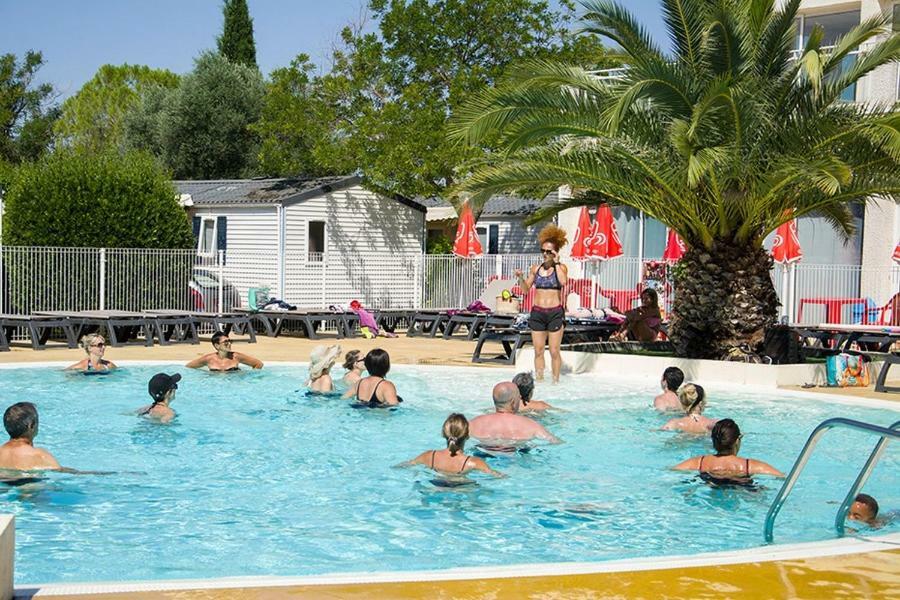 Camping Les Amandiers - Maeva Hotel Gallargues-le-Montueux Exterior photo